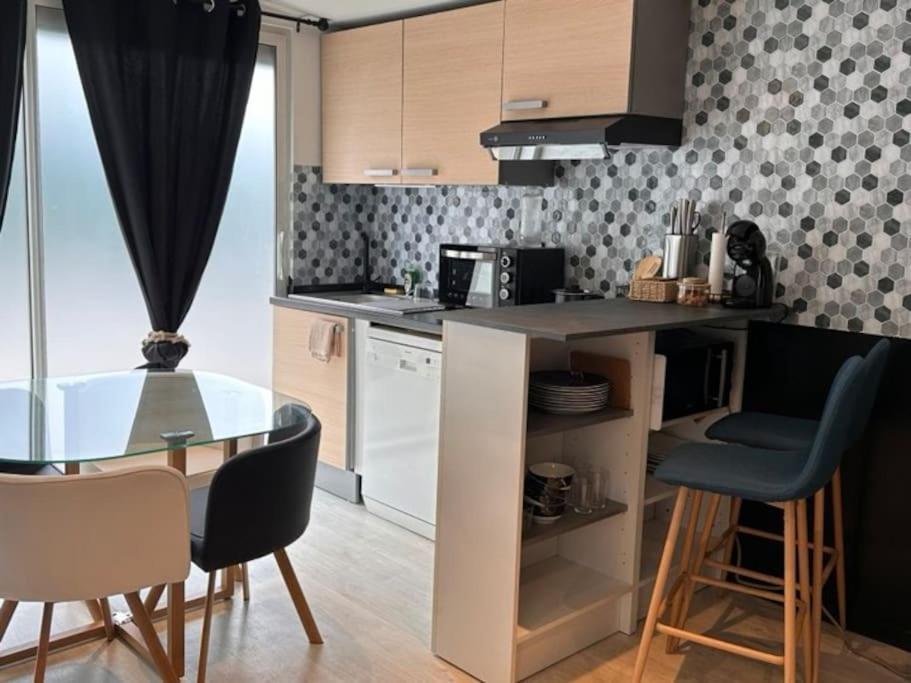 Le Refuge Votre Havre De Paix Villa Clermont-Ferrand Bagian luar foto